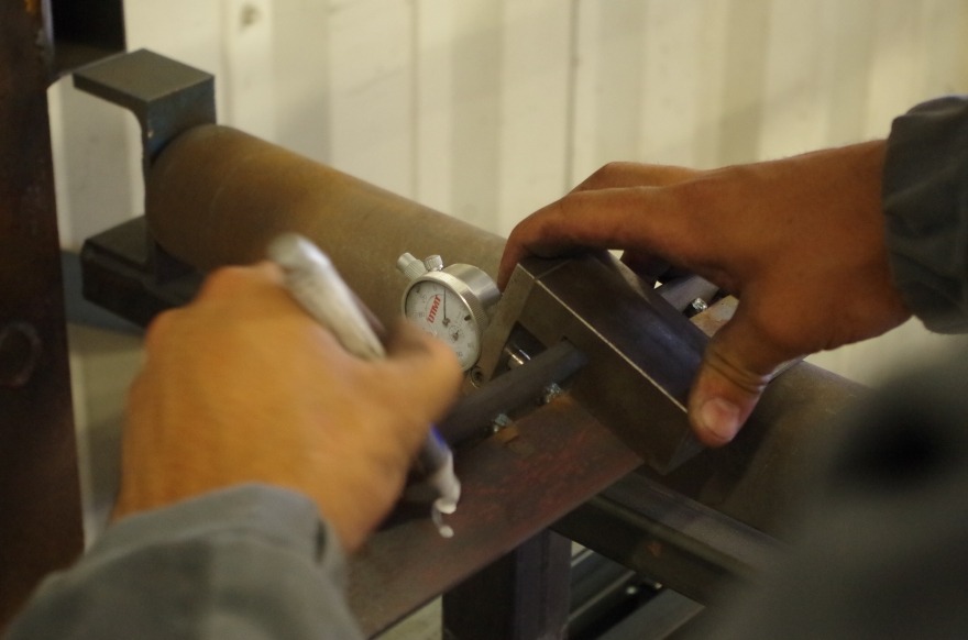 Contrôle qualité profil en acier