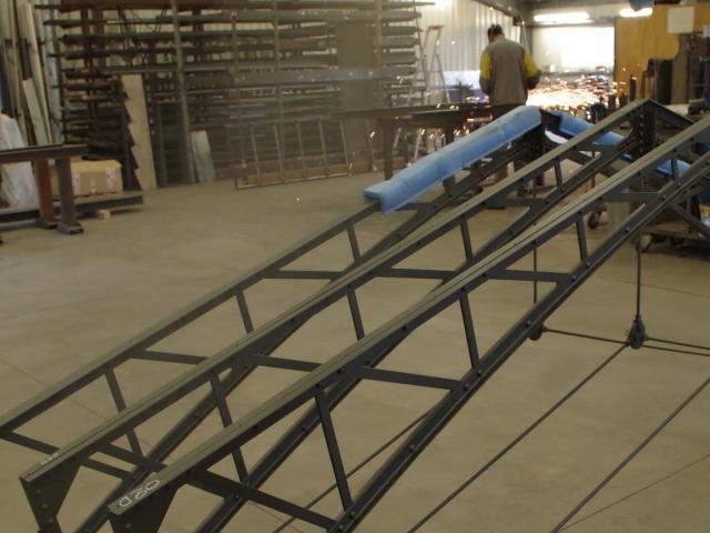 Fabrication fermes de style Eiffel